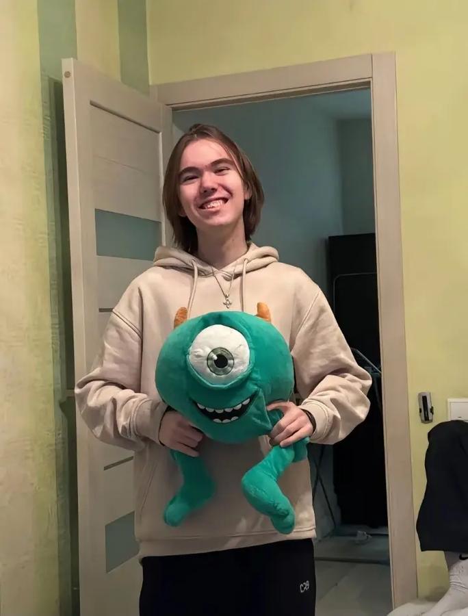 操作的祖父？ Ruler 使用飞机和导弹重新获得优势，并且 Generation Gaming 赢得了一场比赛。